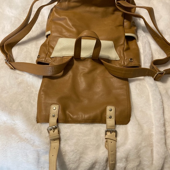 Leather two tone backpack - Picture 2 of 7